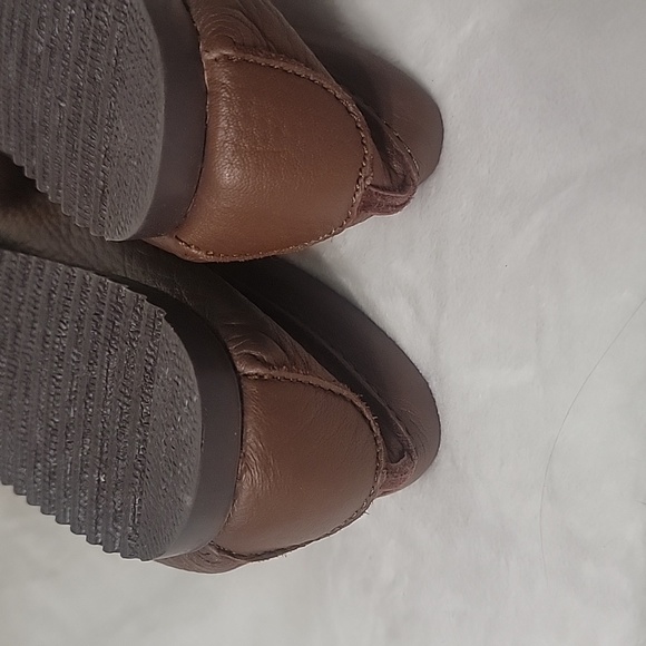 Minnetonka Brown Loafers Size 12 - Picture 7 of 9